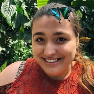 Meet your Posher, Phia